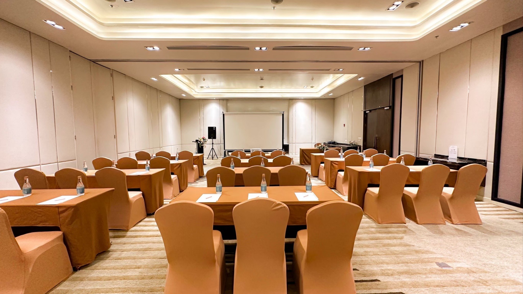 LINE_ALBUM_Pikul_250704_6