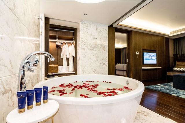 พรีเมียร์ สวีท - Image 3